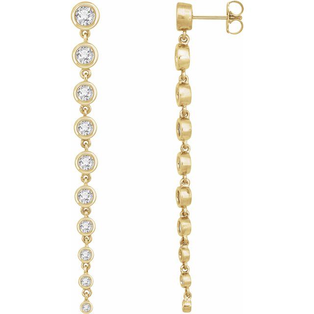 Graduated Lab-Grown Diamond Earrings